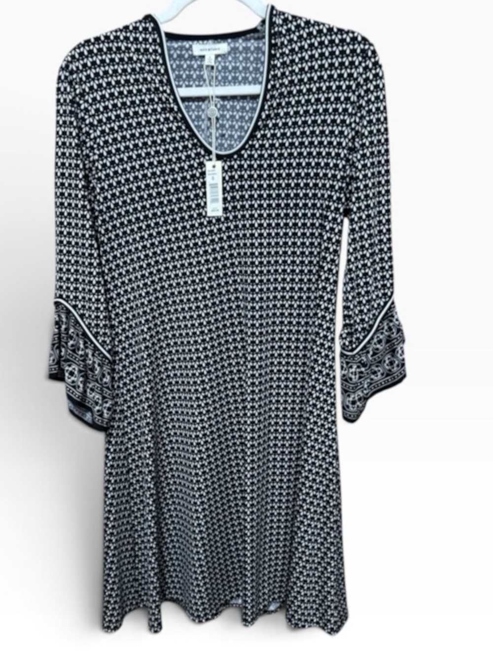 Max Studio Black White Geometric Print Bell Sleeve Shift Dress NWT Sz Small